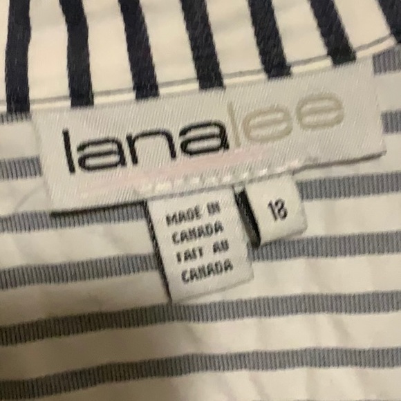 Lanalee Size 18 Blazer - Picture 2 of 3